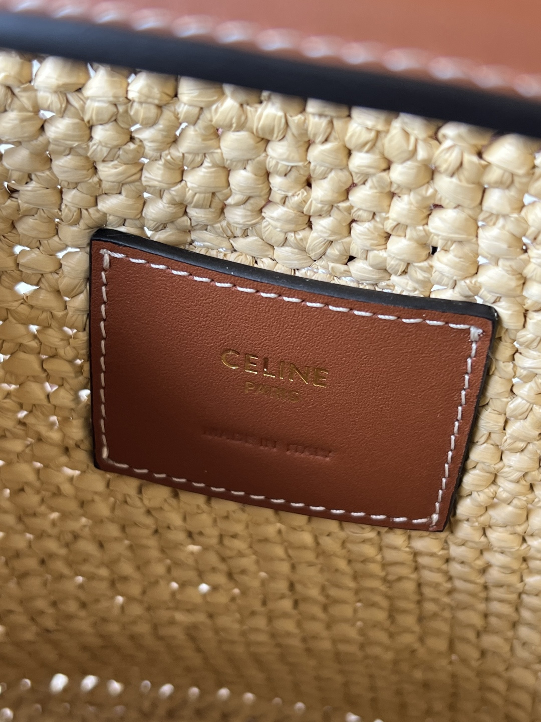 LOUIS VUITTON 迷你ラフィ草水桶包 - コンパクトでスタイリッシュ