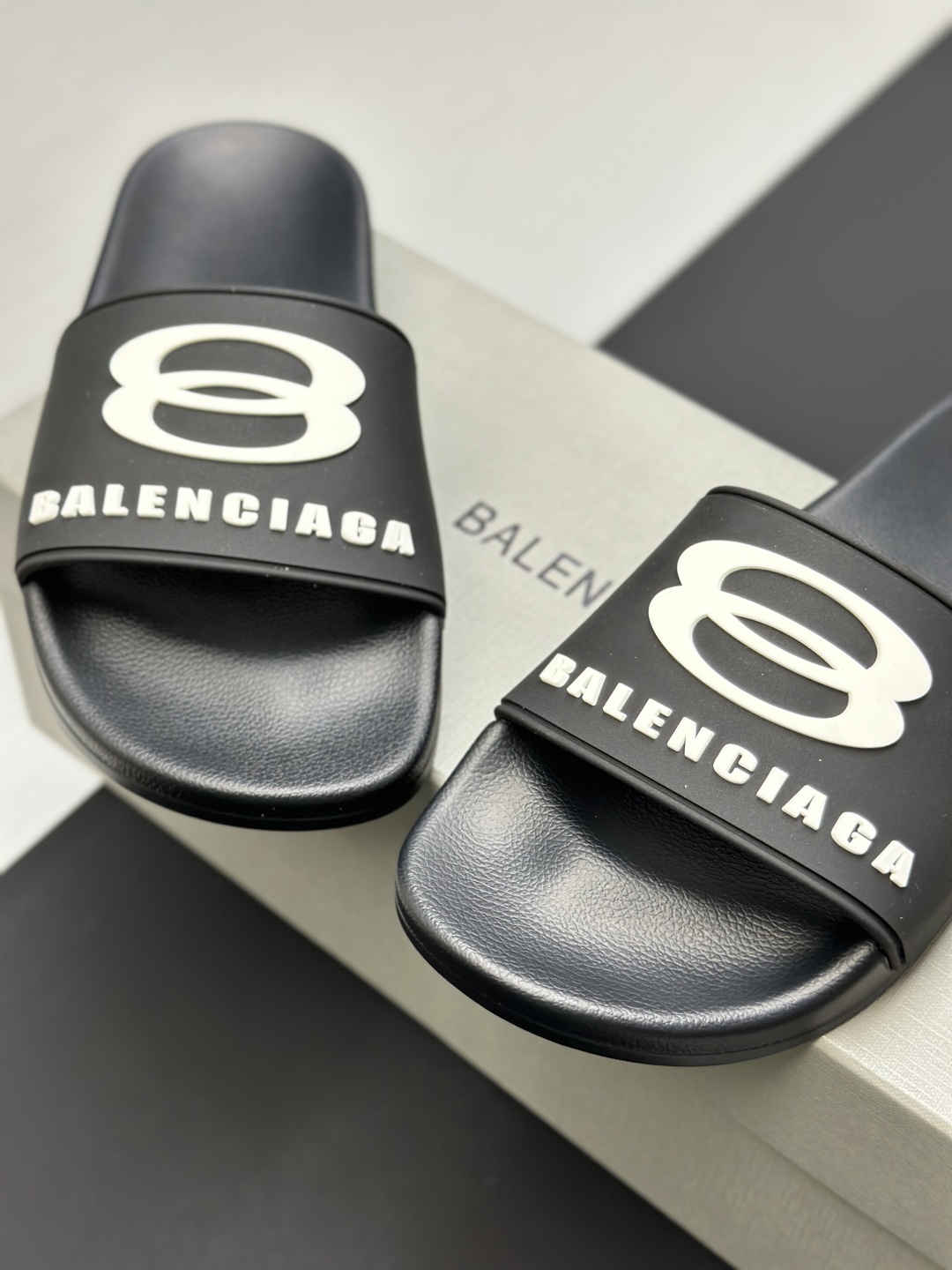 Balenciaga Political Campaign Logo Slides - Comfortable & Stylish Sandals 6 cmp i1745610891091 8094 0 4