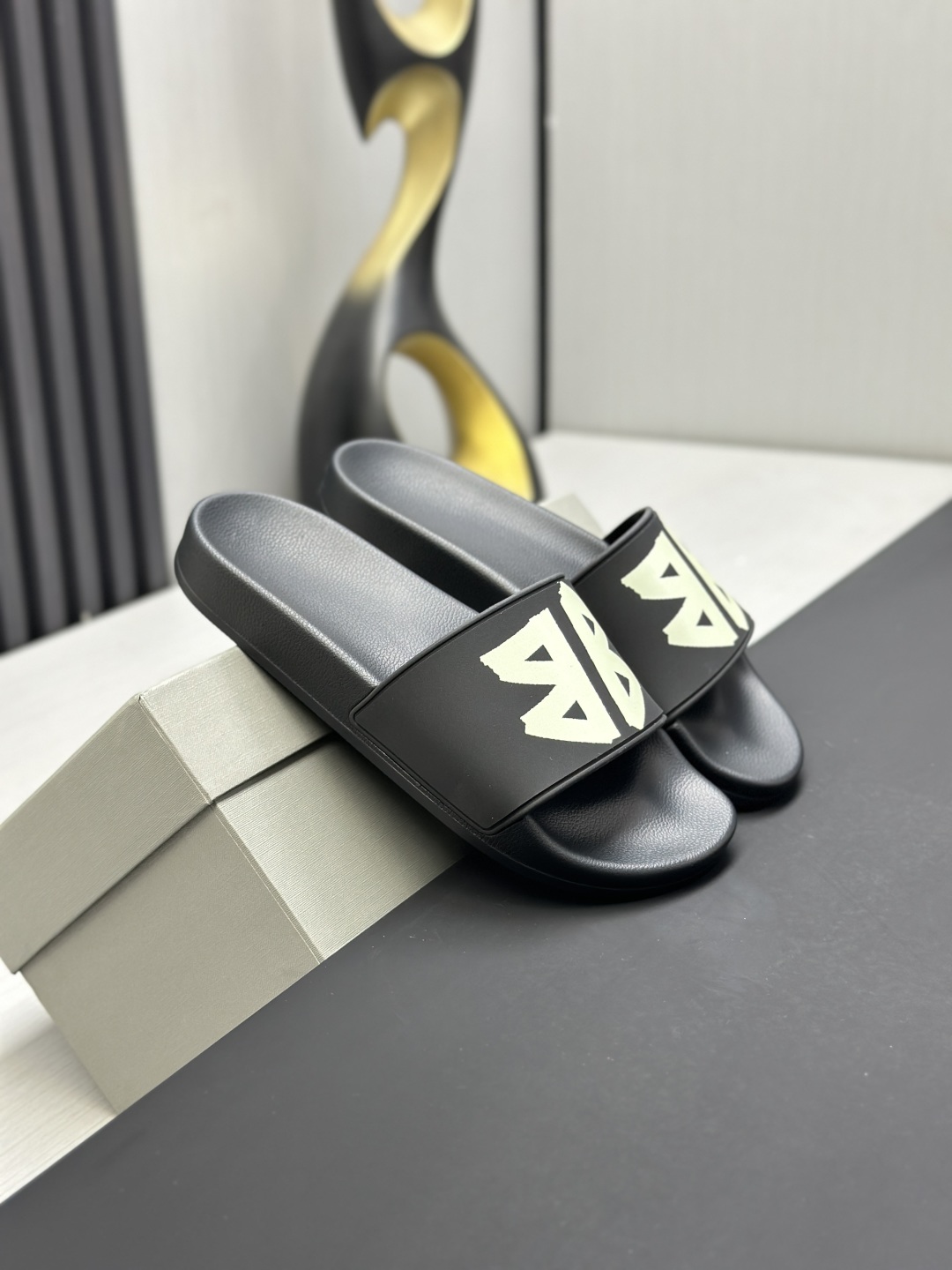 Balenciaga Political Campaign Slides - Comfortable & Stylish Summer Sandals 5 cmp i1745610966262 309 0 3