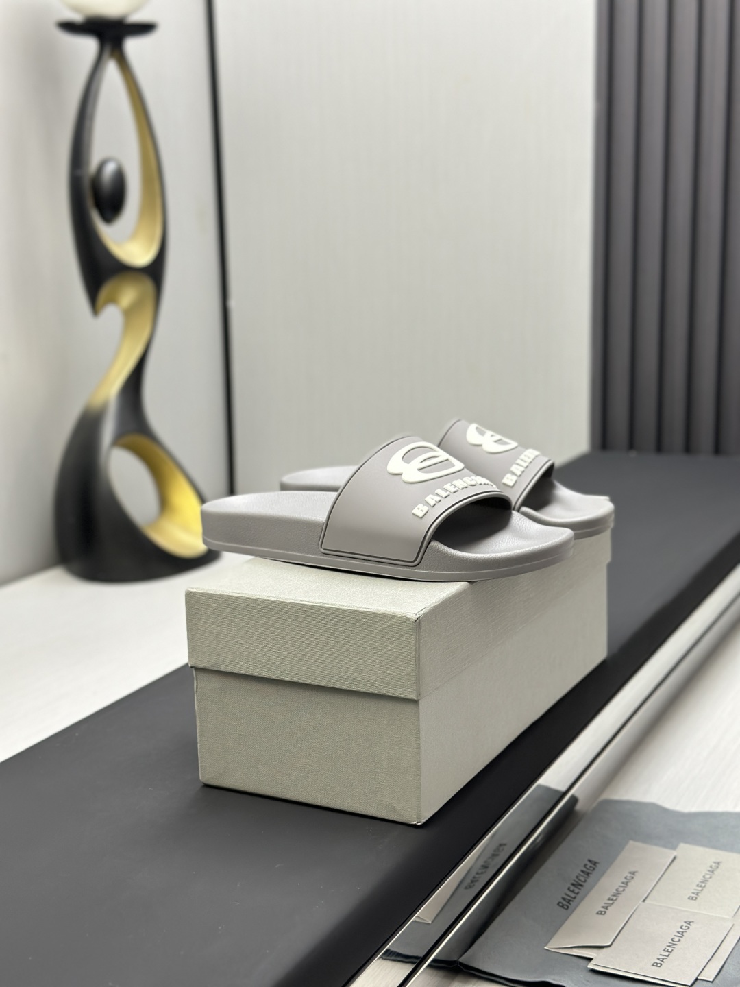 Balenciaga Political Campaign Gray Rubber Slides Sandals - Unisex Comfort 3 cmp i1745611003050 6919 0 1