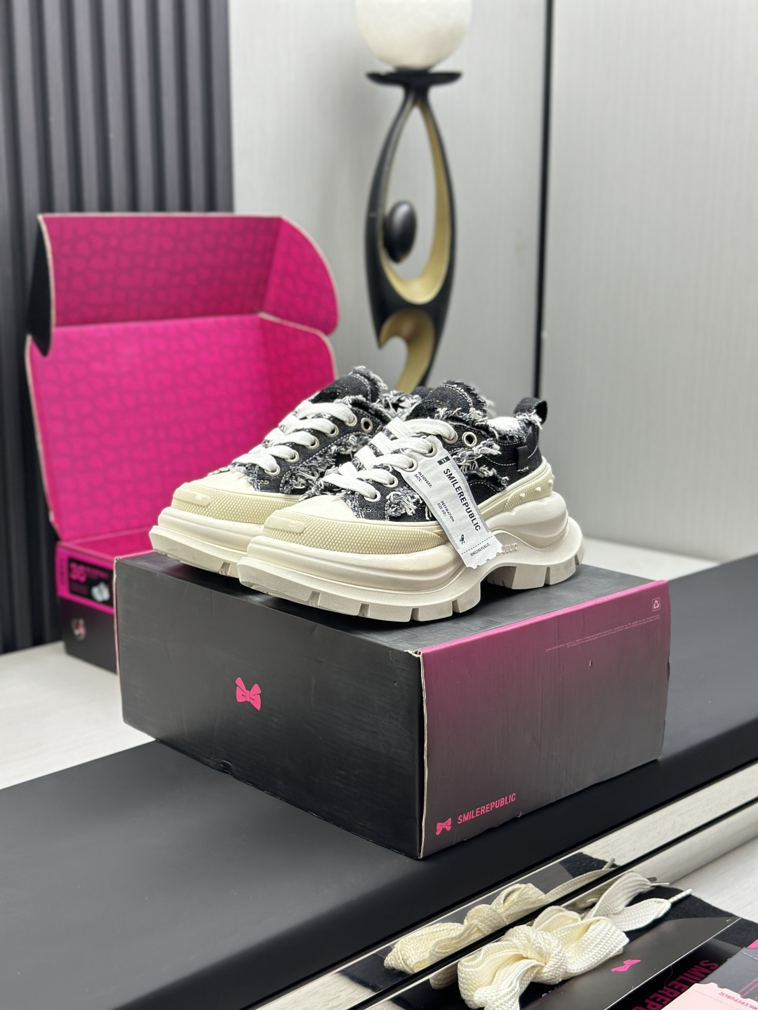 NO:345485,Factory direct sales couple model New thick sole smile SMILEREPUBLIC thick sole smile canvas shoes series Tan Jianci, Li Chen, Xu Lu, Cheng Xiao, the same model, with 