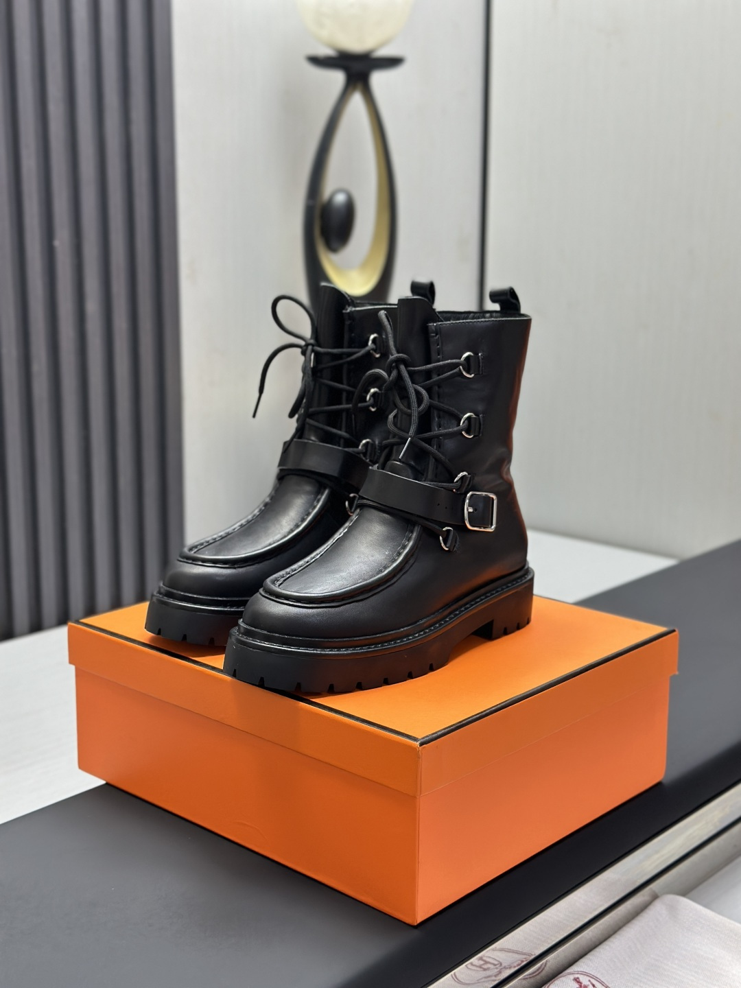 _duj9sFD31iHVzViyK-EaielfbZHQM_GCAT21G-w