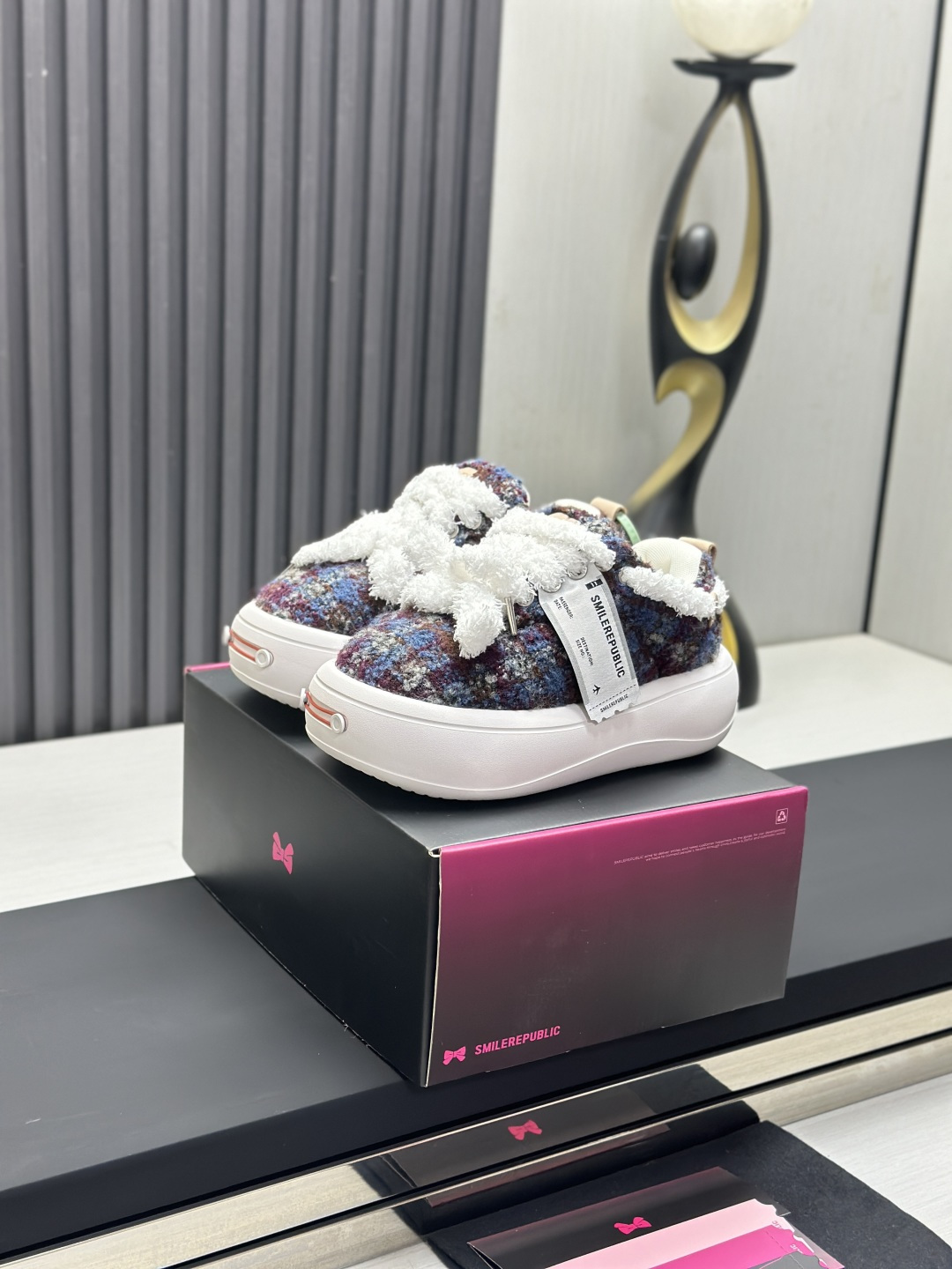 NO:750105,Direct sales of new bread shoes with open smile | Couple style SMILEREPUBLIC Canvas shoes of the same style as celebrities - the outsole is increased by about 5cm, the foot feels comfortable, the height is increased and slimming, size 35-45, casual shoes/sports shoes, sneakers19860909跑量直销开口笑新款面包鞋｜情侣款SMILEREPUBLIC 明星同款帆布鞋—— 大底增高 约5cm 脚感舒适 增高显瘦 码数35-45,休闲鞋/运动鞋,sneakers,Women's Shoes