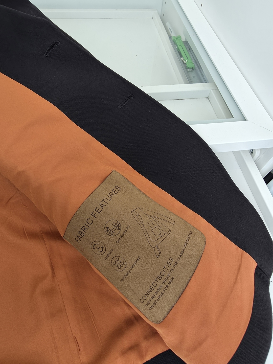 Zegn*高级定制 2025早秋新品 西服更是衣橱里必不可少的单品，它不仅仅代表着你精致的生活态度，也更