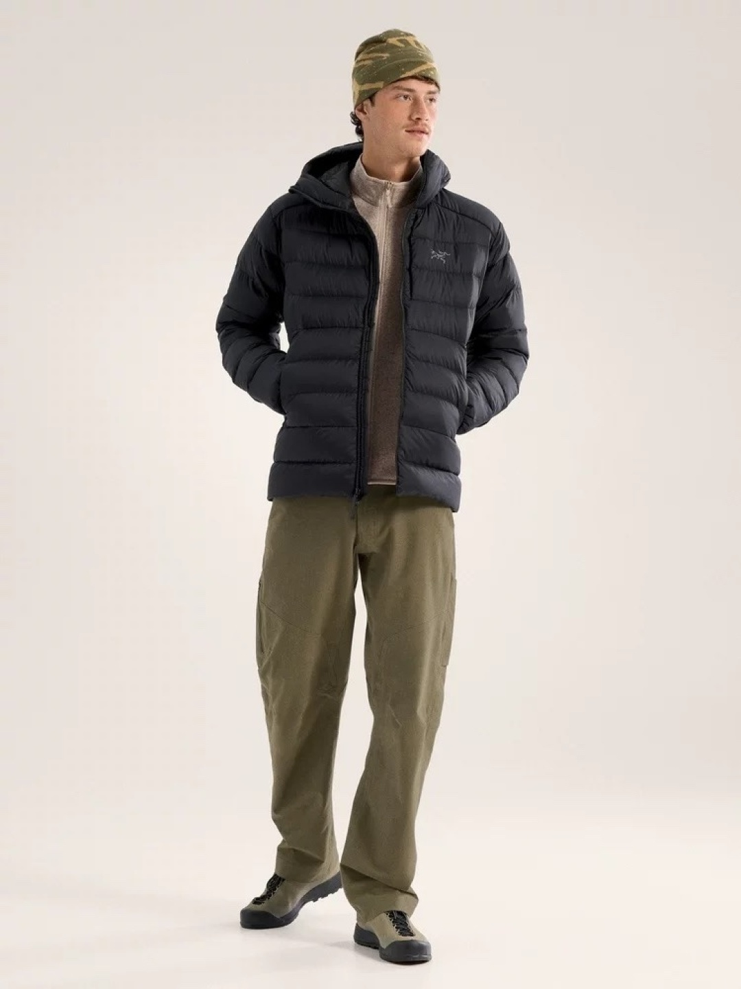 贸易公司牛货25秋冬爆款ARC'＊ THORIUM HOODY 轻量保暖 男子可收纳的连帽羽绒服，男款防