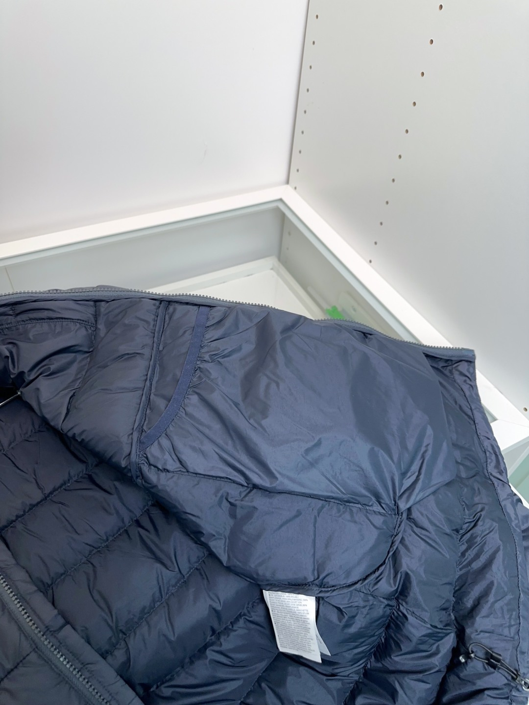 贸易公司牛货25秋冬爆款ARC'＊ THORIUM HOODY 轻量保暖 男子可收纳的连帽羽绒服，男款防