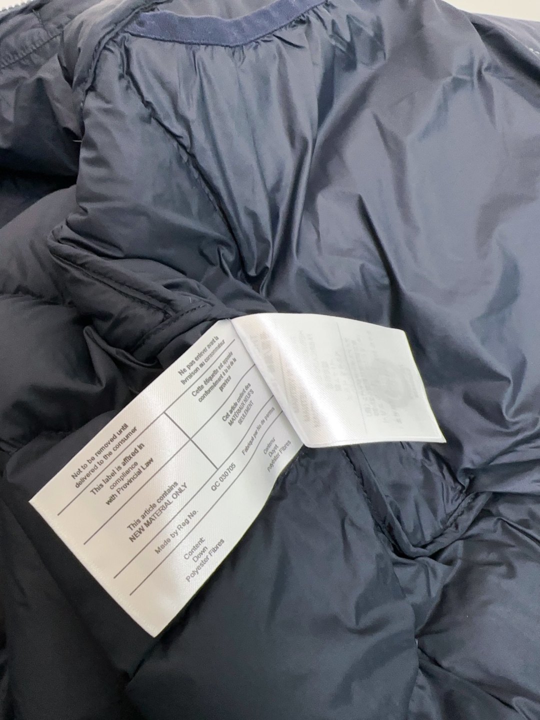 贸易公司牛货25秋冬爆款ARC'＊ THORIUM HOODY 轻量保暖 男子可收纳的连帽羽绒服，男款防