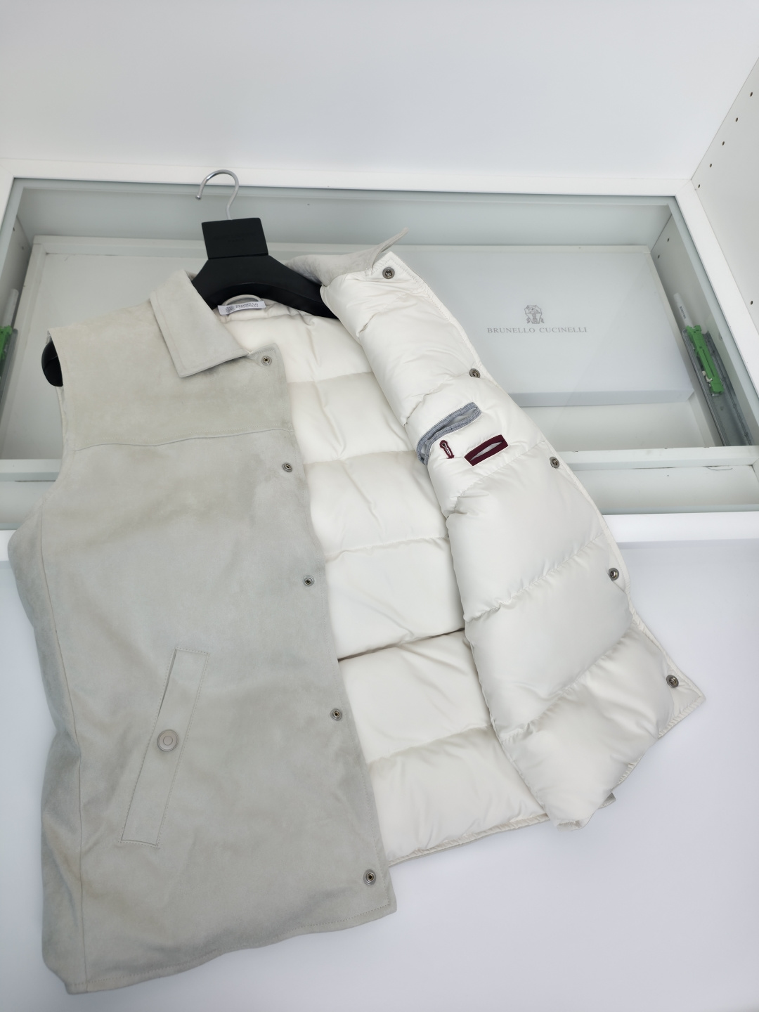 羽绒服 Brun＊llo cucin*le贸易公司牛货 老钱风推荐 商务休闲 麂皮立领羽绒马甲 时尚潮流