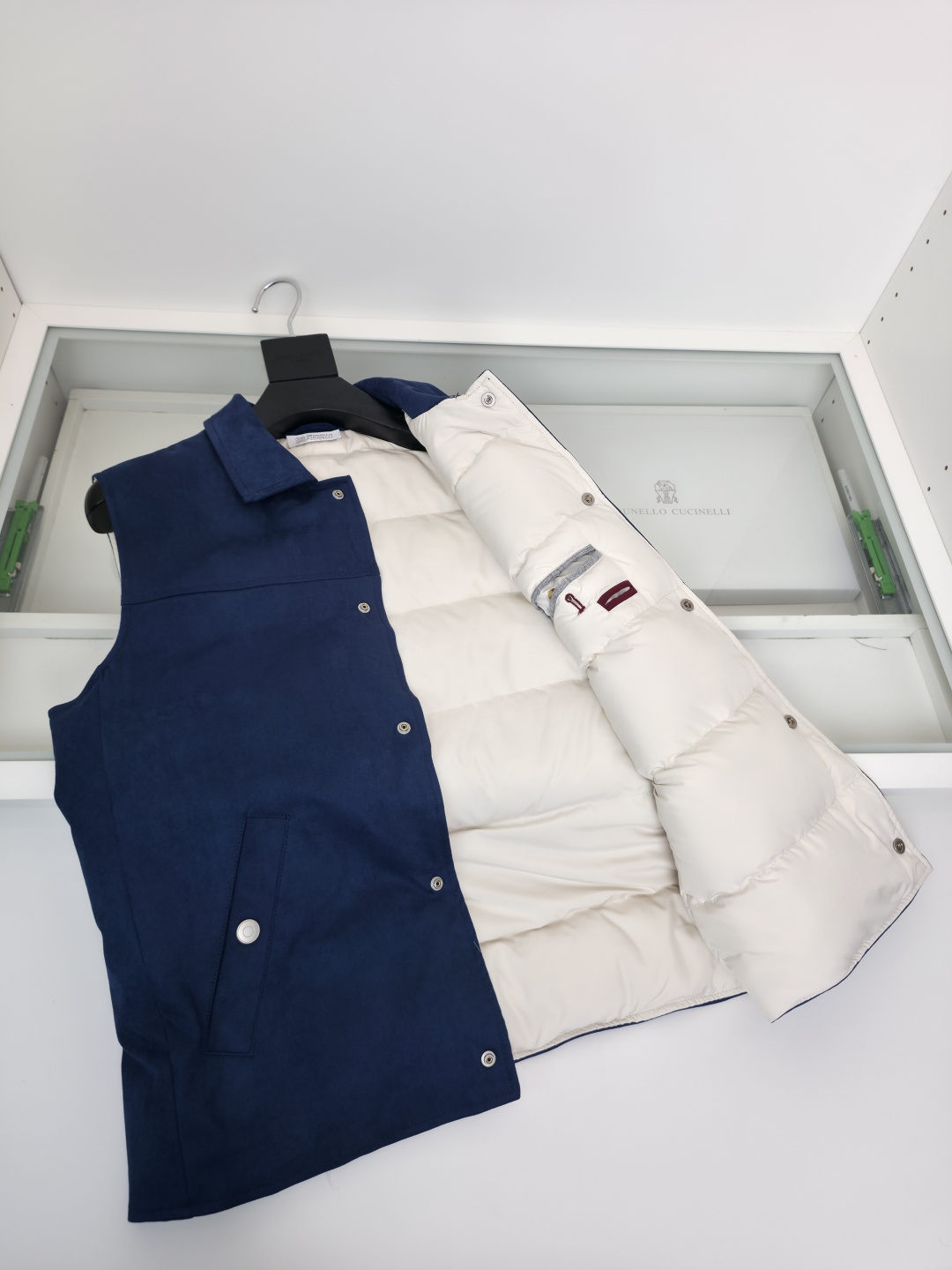 羽绒服 Brun＊llo cucin*le贸易公司牛货 老钱风推荐 商务休闲 麂皮立领羽绒马甲 时尚潮流