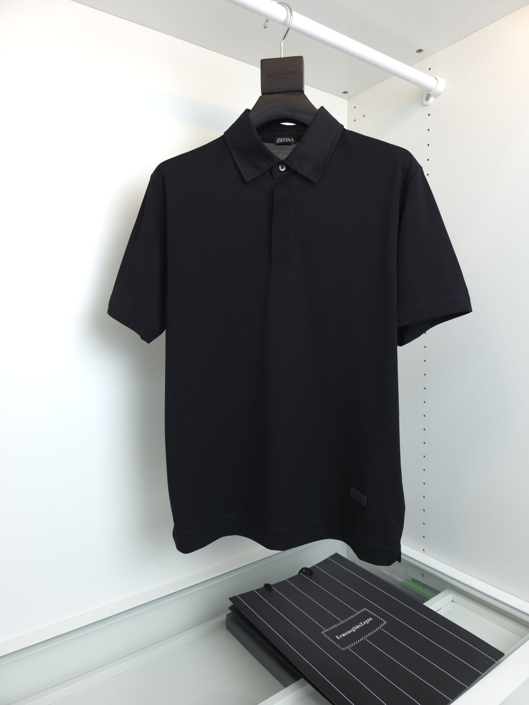 zeg*N 杰*亚 2026春夏新款商务休闲翻领短袖POLO衫 ，经典丝光面料，今年加入丝质翻领设计，和