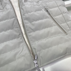 羽绒服 贸易公司代工厂牛货,原单级别,一线大厂专G级单品,意大利Brunello*C老钱风秋冬必入款,进口泷定TAKIS 羽绒服 贸易公司代工厂牛货,原单级别,一线大厂专G级单品,意大利Brunello*C老钱风秋冬必入款,进口泷定TAKIS