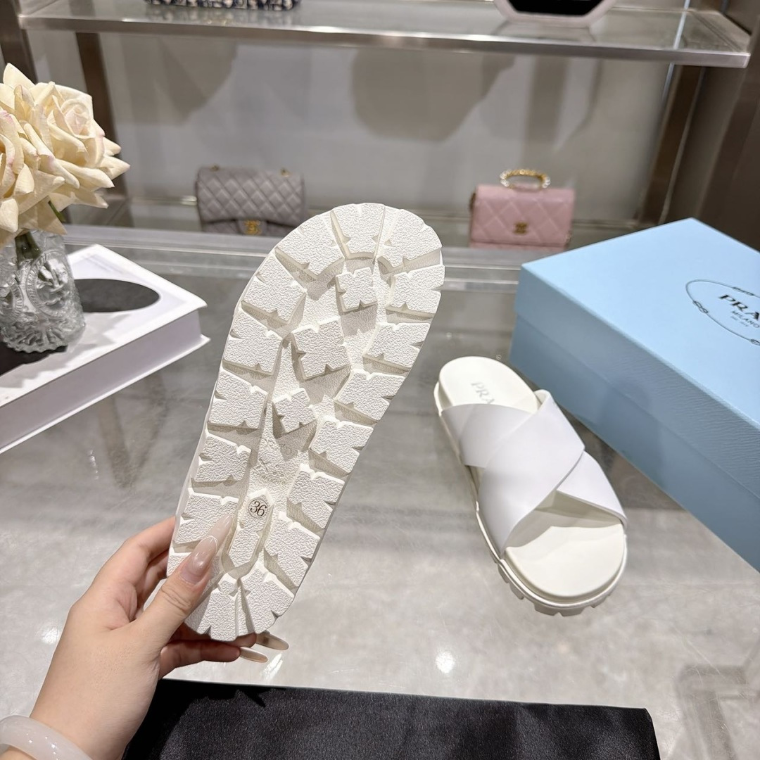 Prada Slides