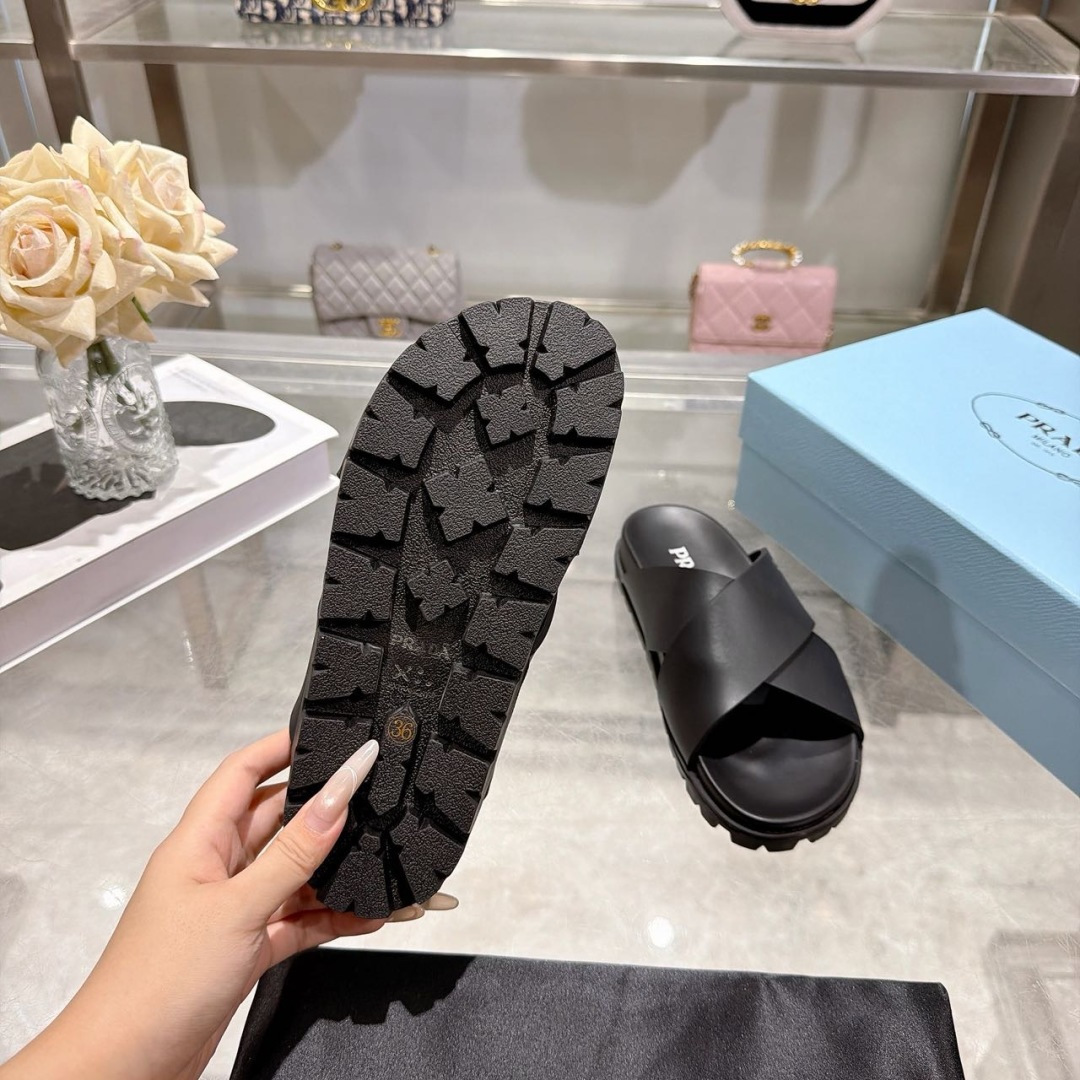 Prada Slides