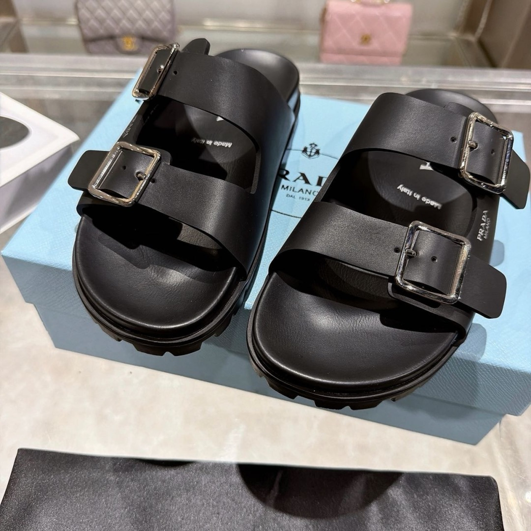 Prada Slides