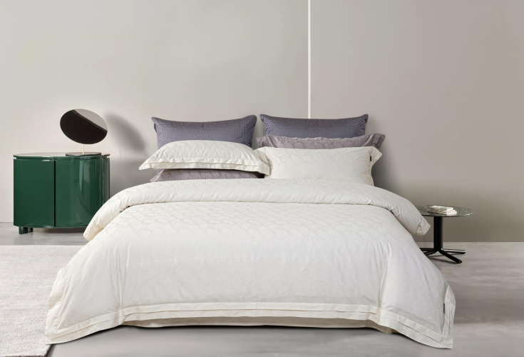 Armani Casa 120 TC Long-Staple Cotton Jacquard Bedding Set - White 1 Armani Casa 120 TC Long-Staple Cotton Jacquard Bedding Set - White