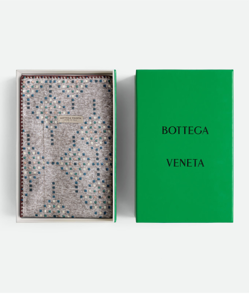 Bottega Veneta Home Collection Lava Woven Print Four-Piece Bedding Set 7 Bottega Veneta Home Collection Lava Woven Print Four-Piece Bedding Set