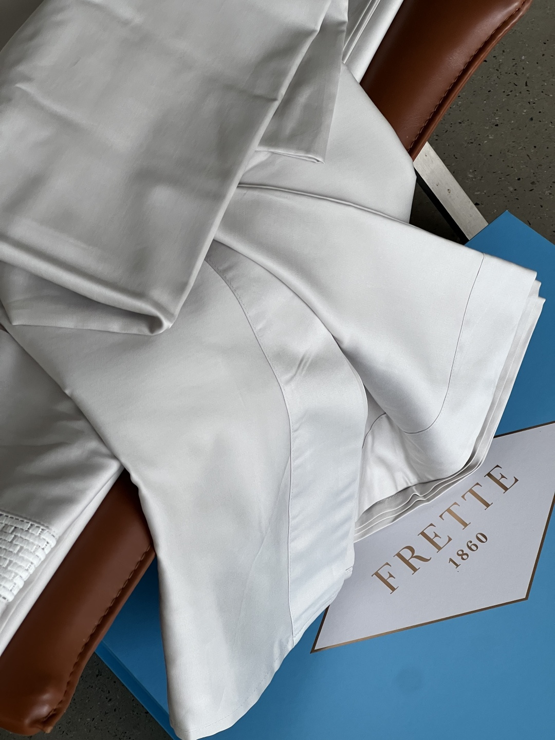 Jimmy Choo Haute Couture Maison Lifestyle Luxury Home Decor Blanket 6