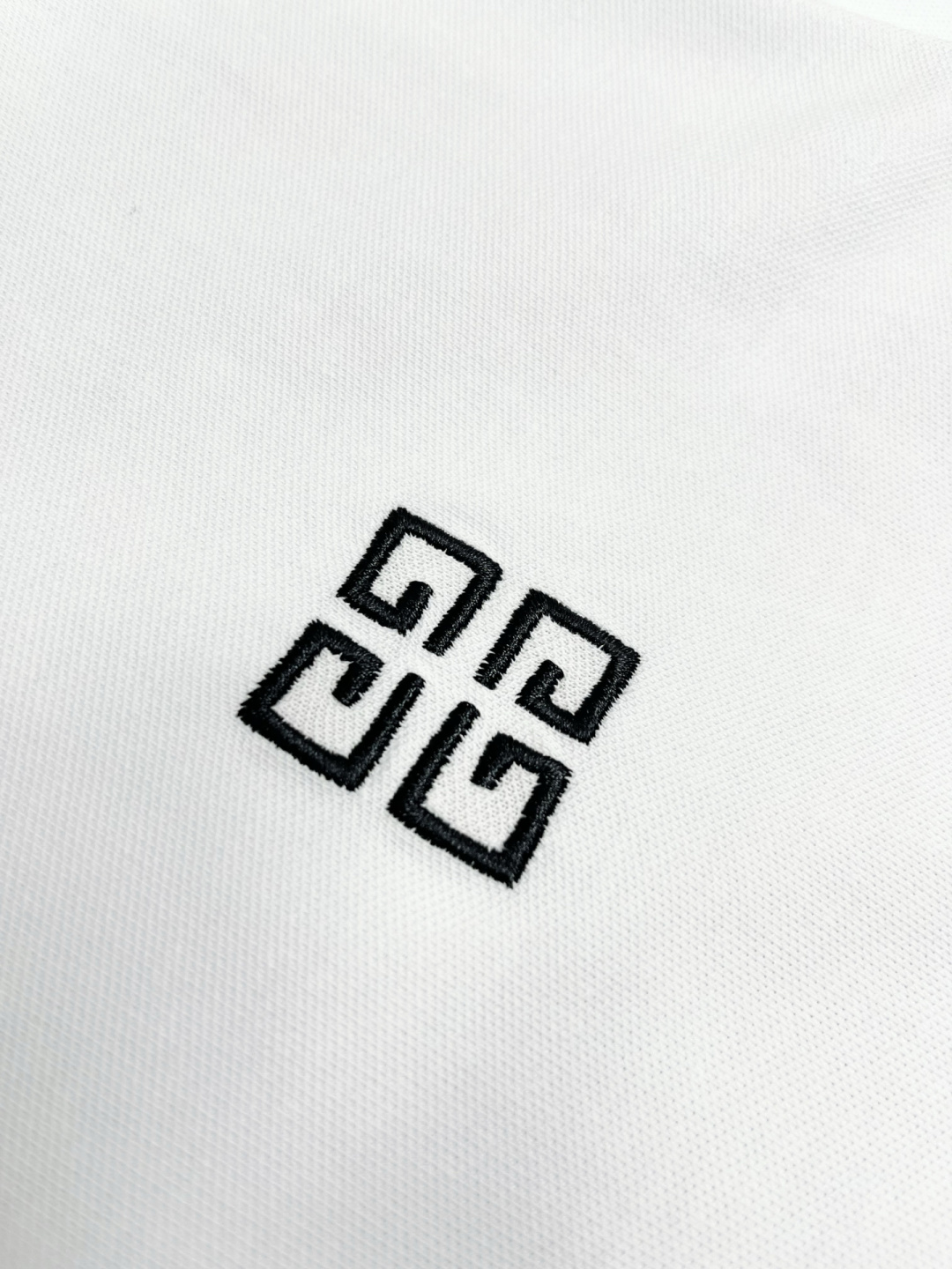 지방시 자수 폴로 반팔 티셔츠 87991 이미지 6
