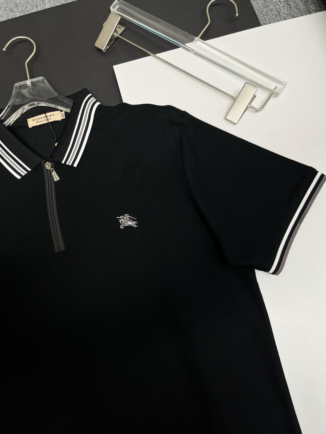 Burberry BURBERRY 巴宝莉 战马刺绣新款拉链Polo衫