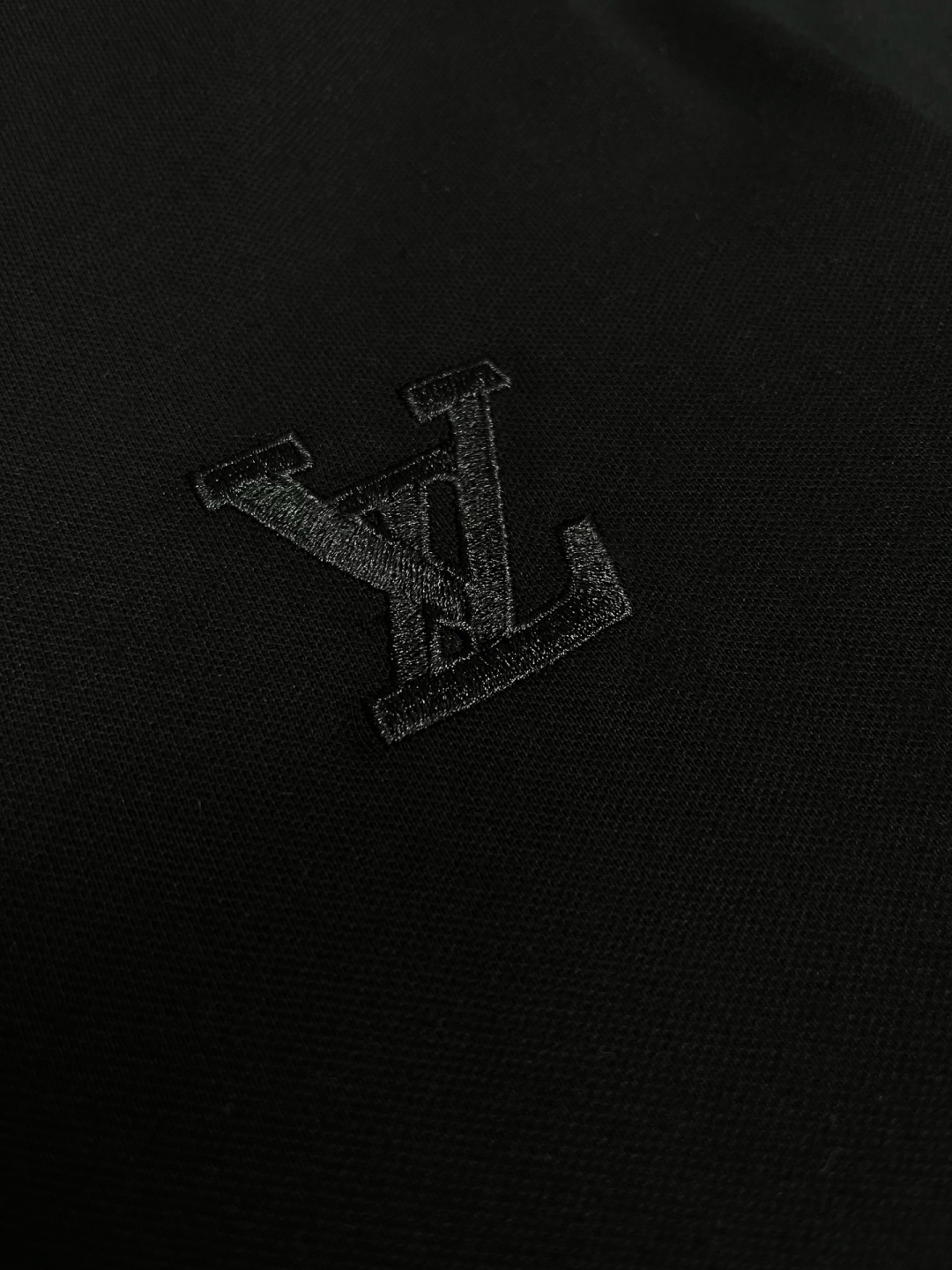 Louis Vuitton LV 路易威登 刺绣新款拉链Polo衫