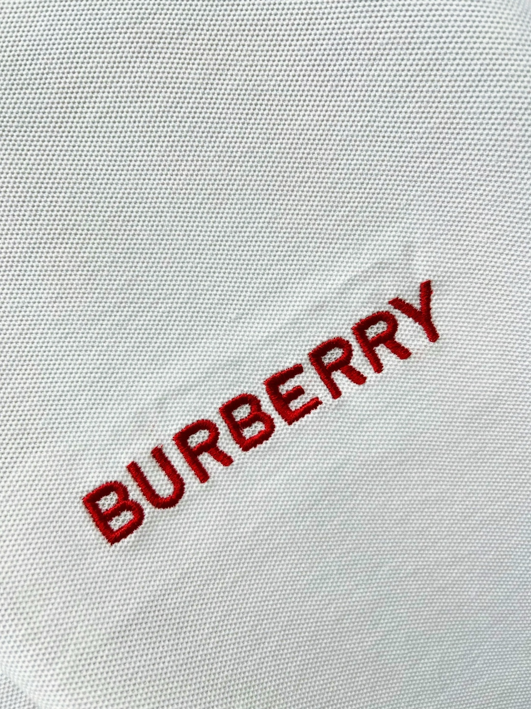 Burberry BBR 巴宝莉 标志性条纹开襟珠地网眼布棉质 Polo 衫