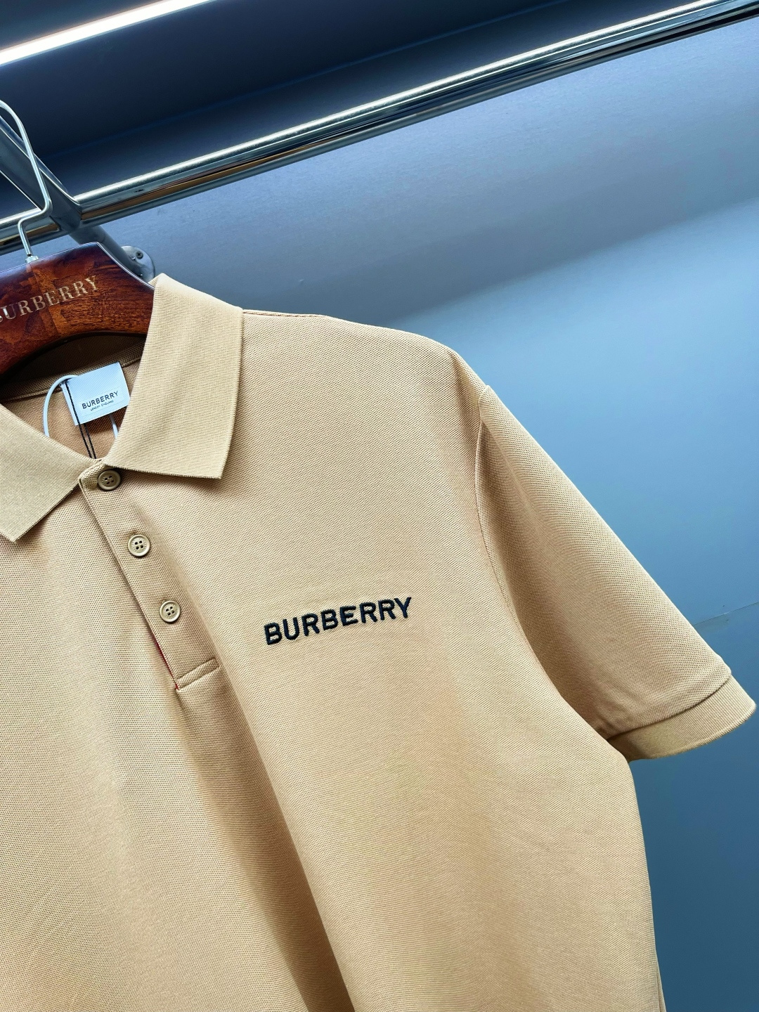 Burberry BBR 巴宝莉 标志性条纹开襟珠地网眼布棉质 Polo 衫
