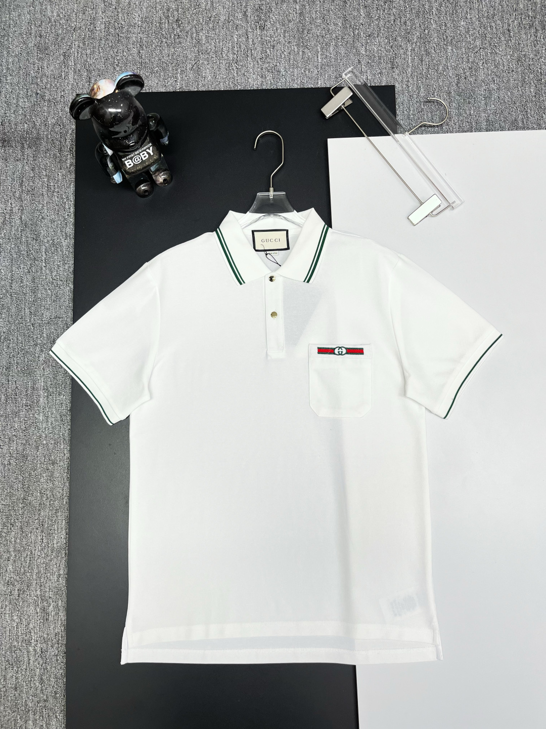 GUCCⅠ Gucci nuevo polo con bordado en bolsillo, tejido original, accesorios personalizados originales, mismo modelo ofi…