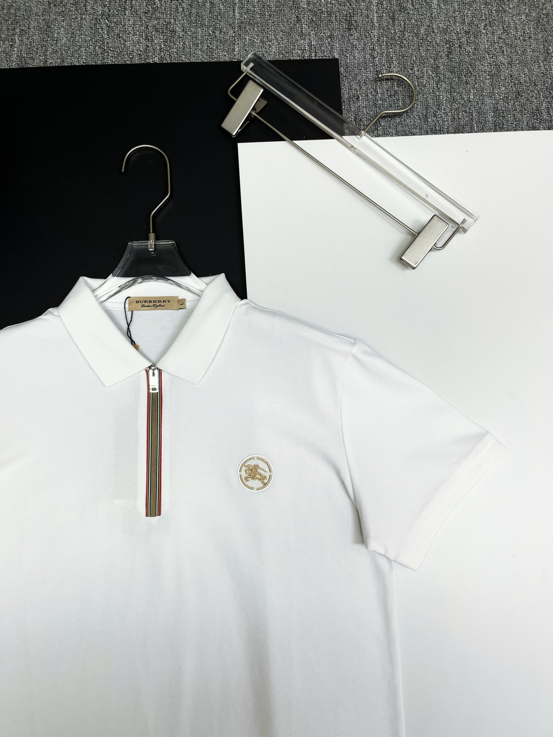 Burberry BURBERRY 巴宝莉 战马刺绣新款拉链Polo衫
