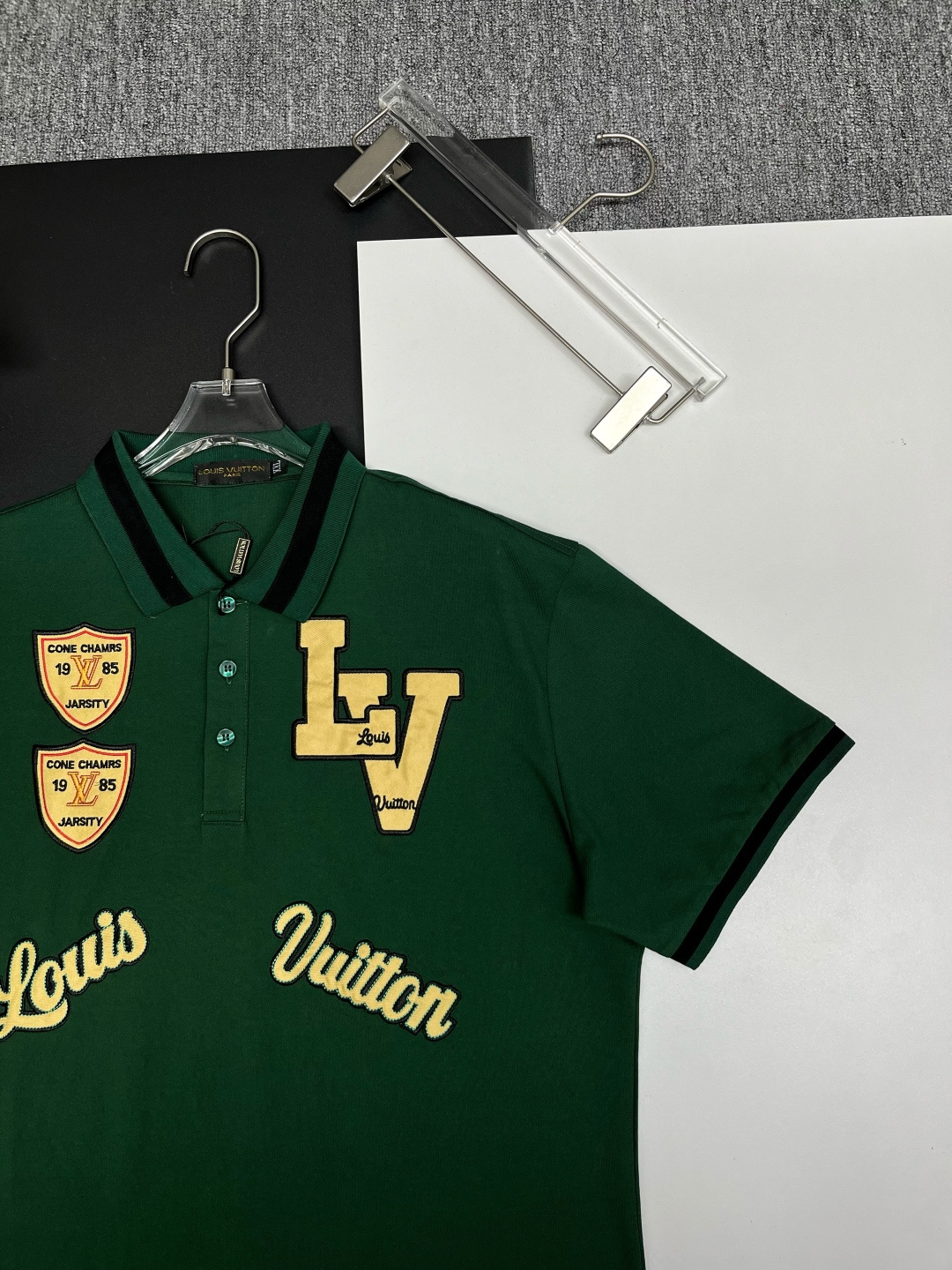 Louis Vuitton LV 路易威登 刺绣新款Polo衫
