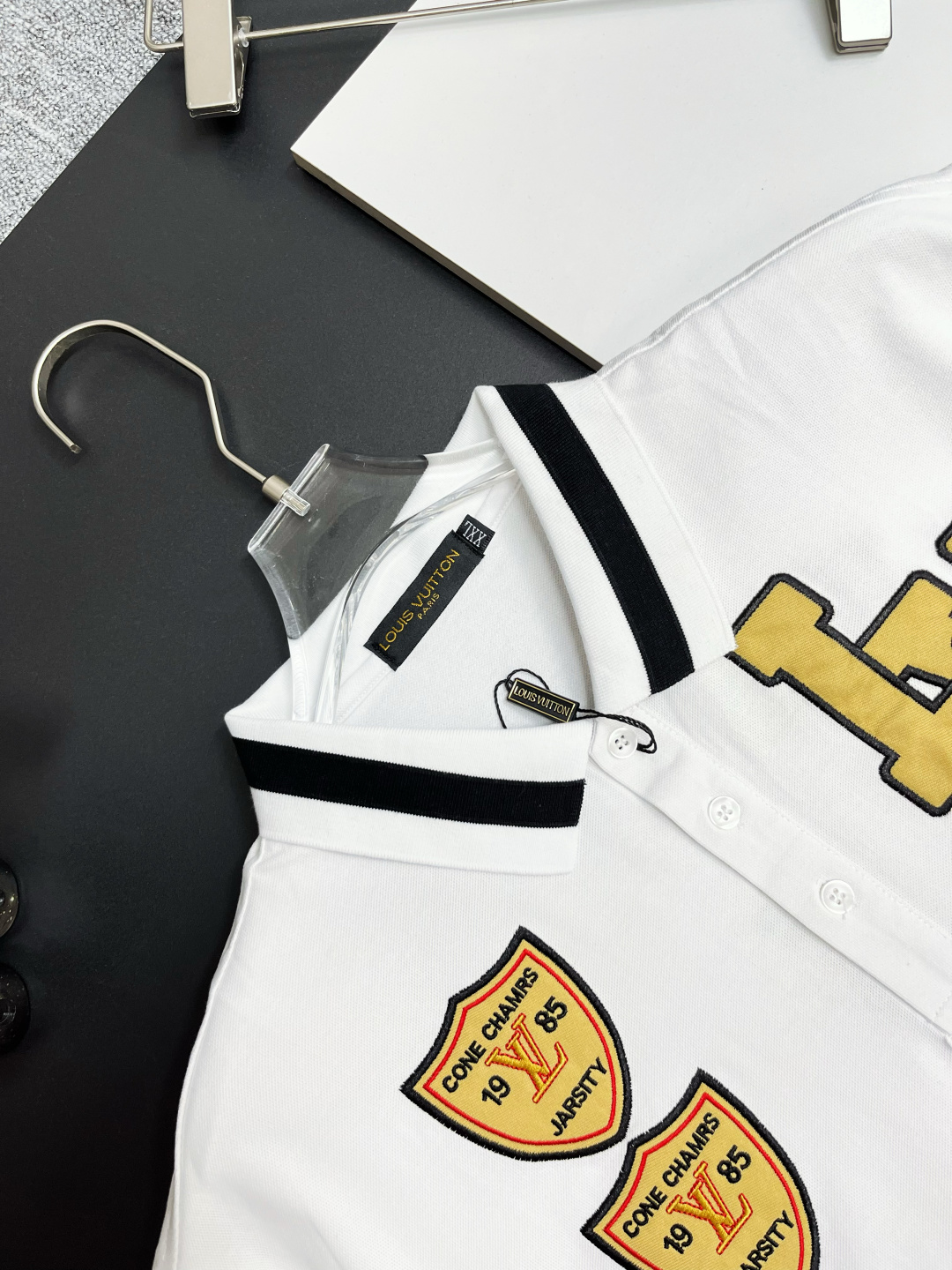 Louis Vuitton LV 路易威登 刺绣新款Polo衫
