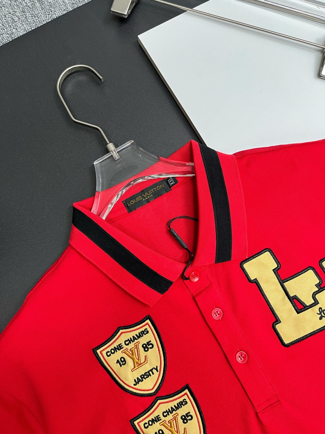 Louis Vuitton LV 路易威登 刺绣新款Polo衫