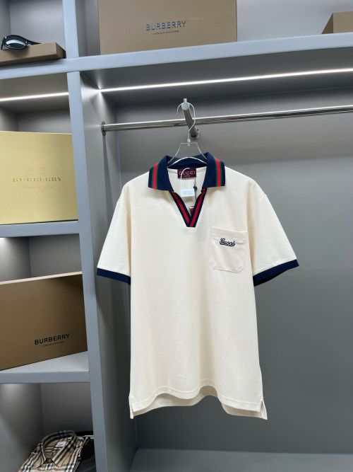 Elegante Polo Gucci con Bordado en Bolsillo y Ribete a Contraste para Hombre 15 Elegante Polo Gucci con Bordado en Bolsillo y Ribete a Contraste para Hombre