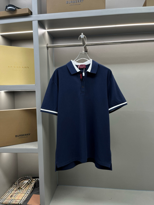 Elegante Polo Gucci de Algodón con Detalles de Logotipo Bordado para Hombre/Mujer 1 Elegante Polo Gucci de Algodón con Detalles de Logotipo Bordado para Hombre/Mujer
