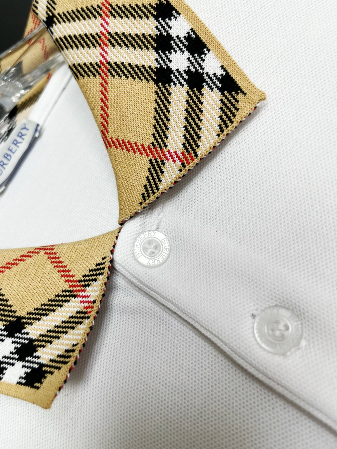 Burberry BURBERRY 巴宝莉格纹领新款Polo衫