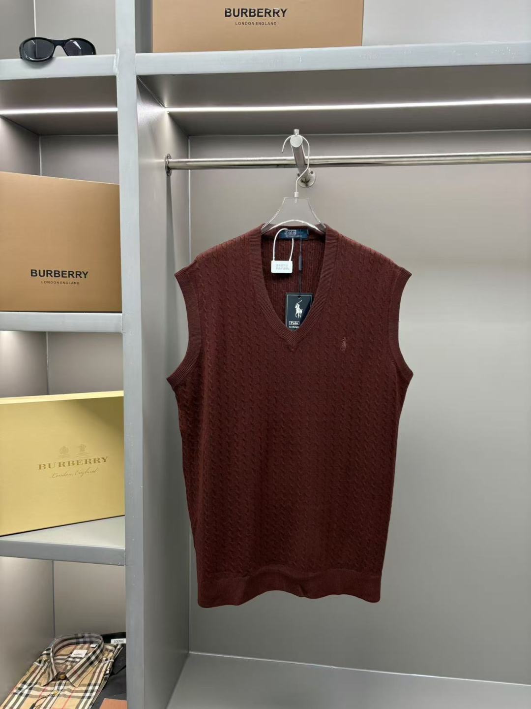 Polo Ralph Lauren Wool Vest Classic Fit Soft Knitwear V-Neck Sleeveless