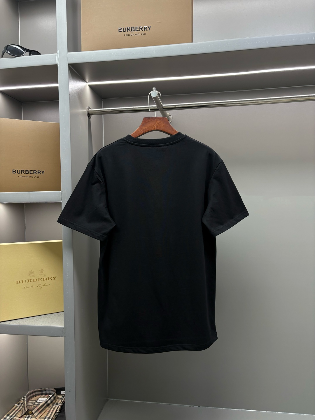 Gucci GUCCI 古驰 双G互扣式刺绣新款短袖T桖衫