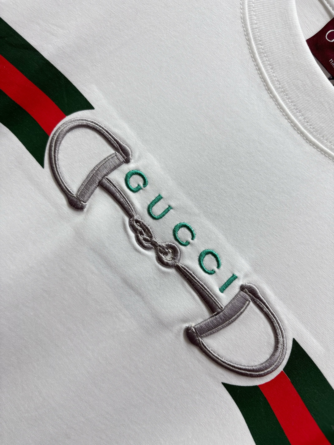 Gucci GUCCI 古驰 马鞍刺绣印花新款短袖T桖衫