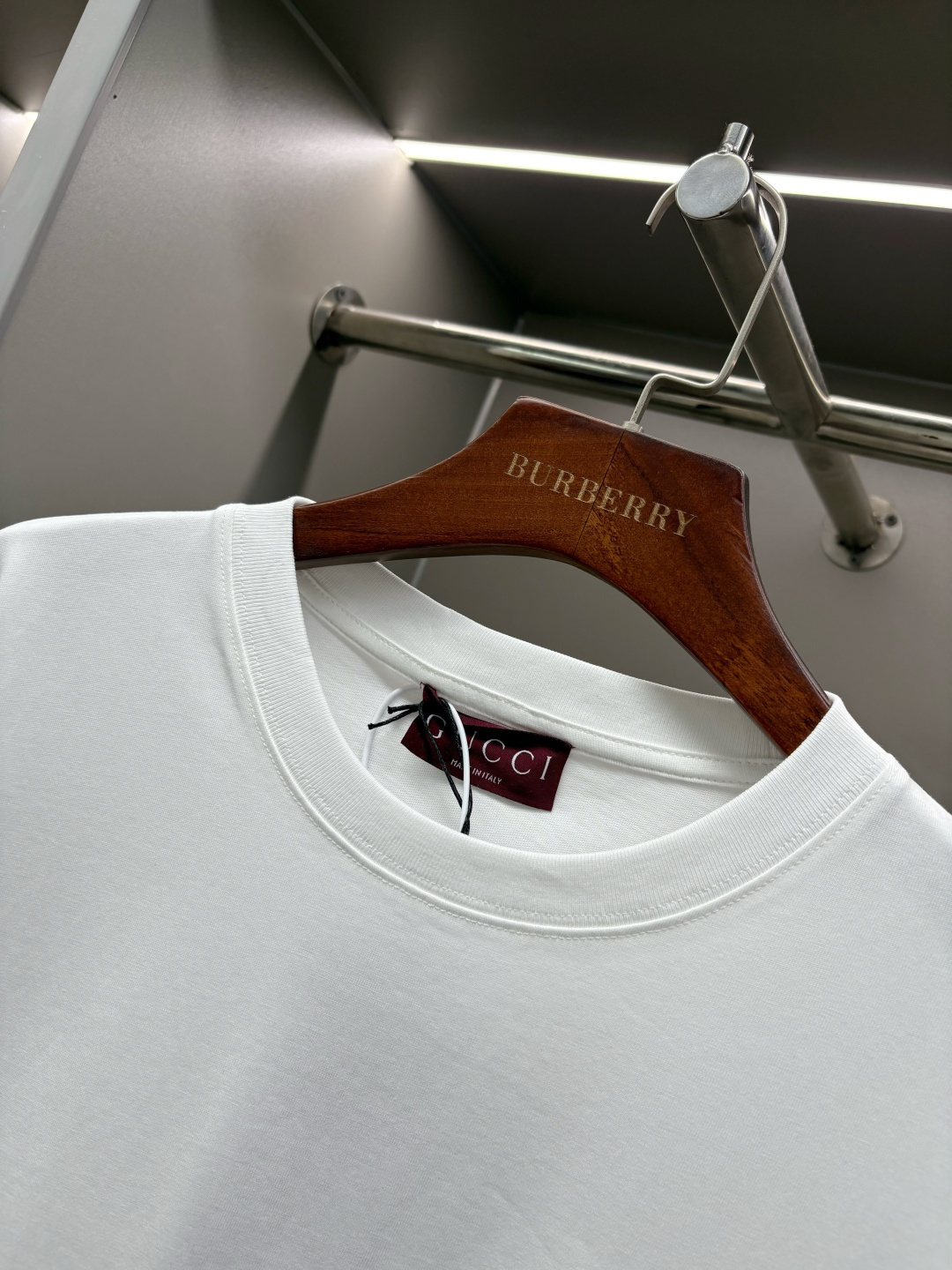 Gucci GUCCI 古驰 双G刺绣新款短袖T桖衫