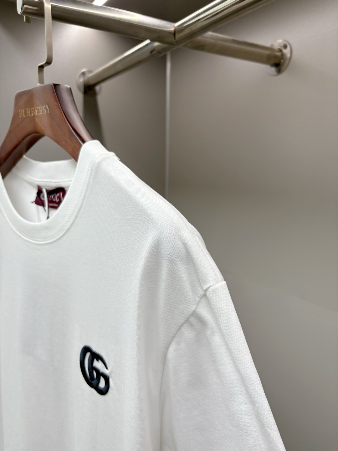 Gucci GUCCI 古驰 双G刺绣新款短袖T桖衫