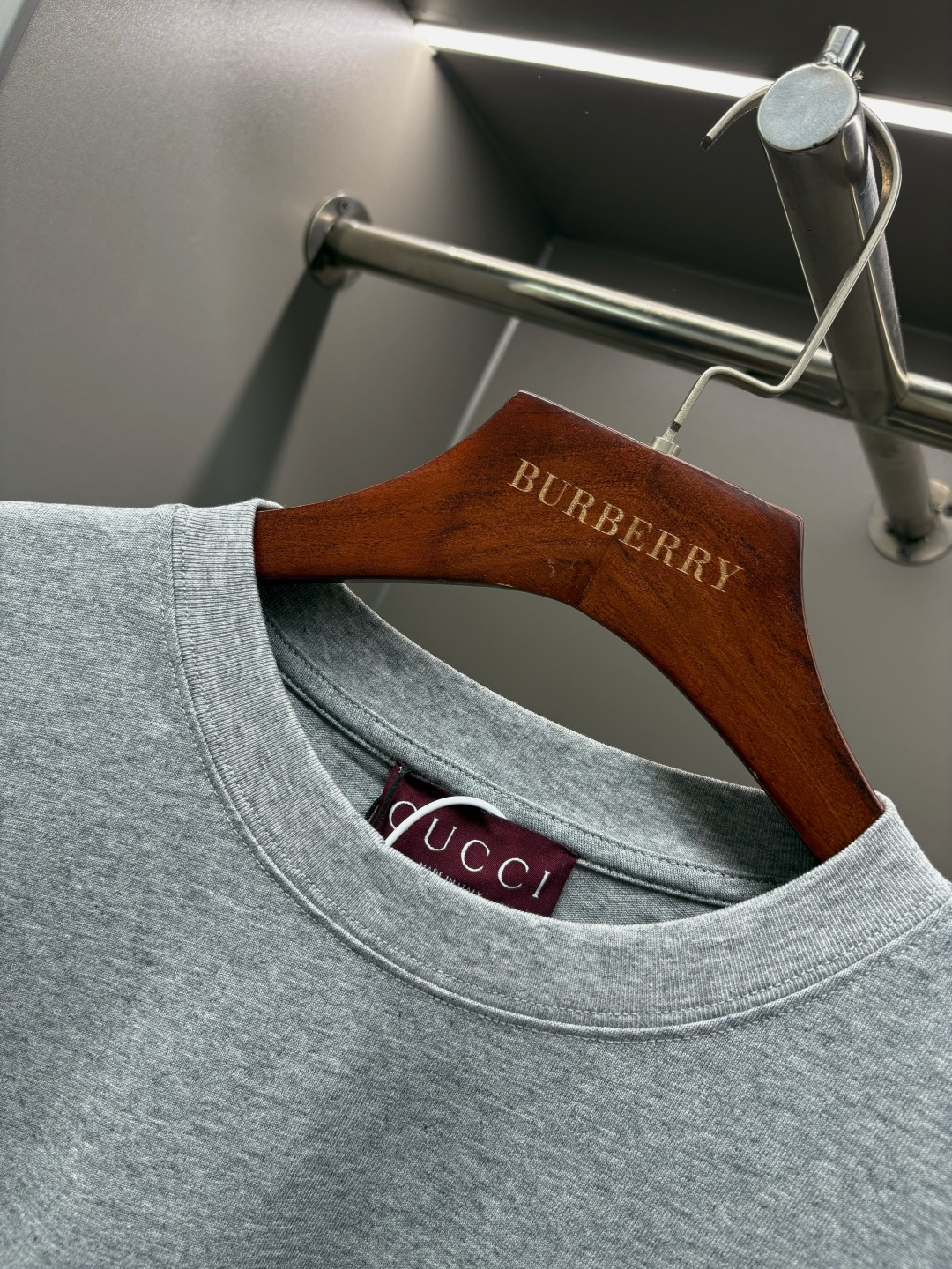 Gucci GUCCI 古驰 双G刺绣新款短袖T桖衫