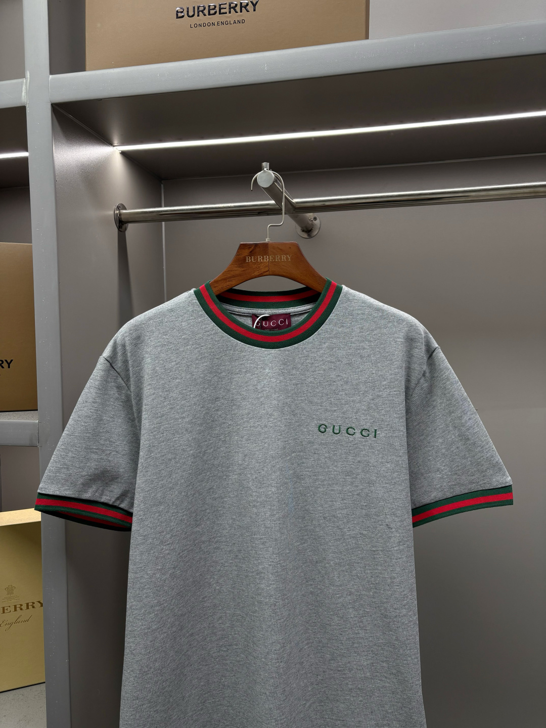 Gucci GUCCI 古驰 字母刺绣新款短袖T桖衫