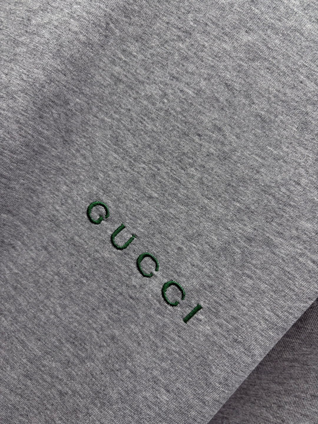Gucci GUCCI 古驰 字母刺绣新款短袖T桖衫