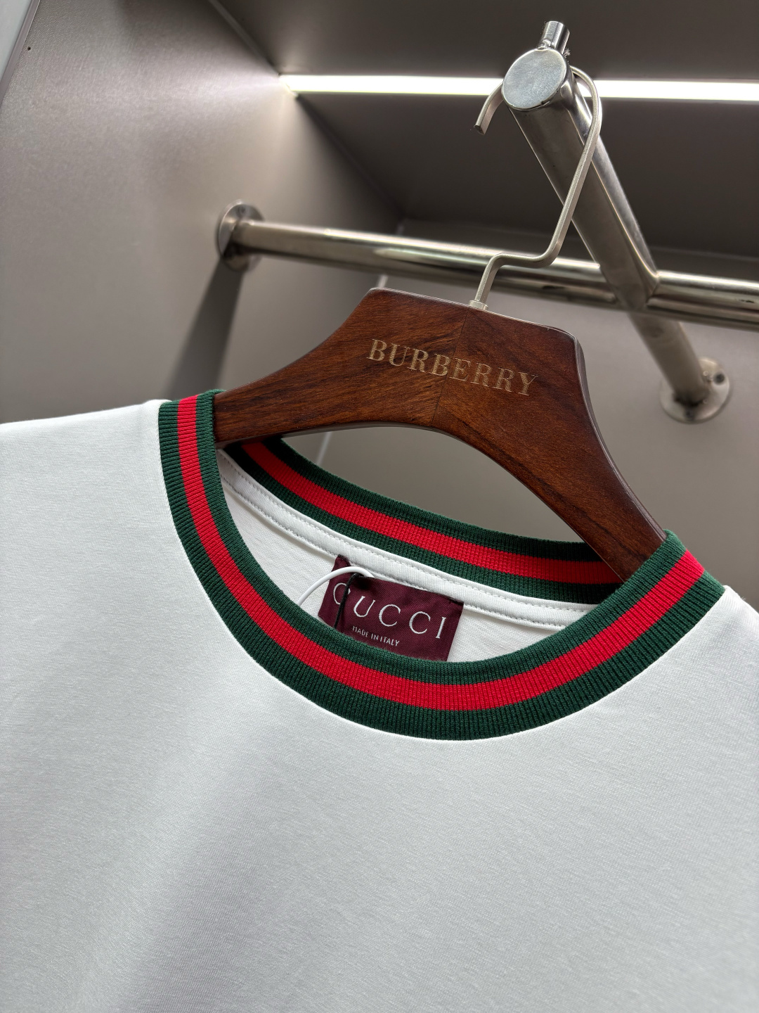 Gucci GUCCI 古驰 字母刺绣新款短袖T桖衫