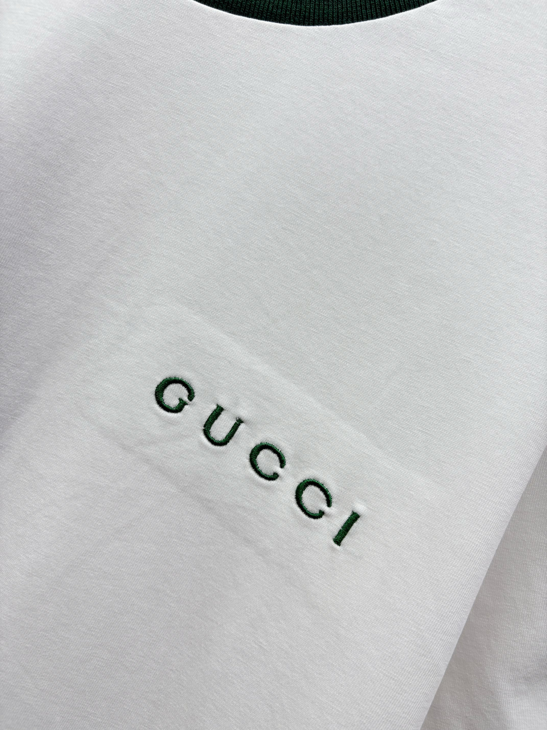 Gucci GUCCI 古驰 字母刺绣新款短袖T桖衫
