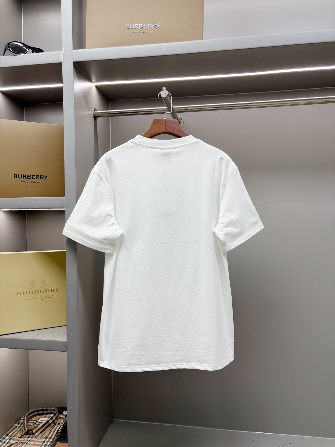 Dior DIOR 迪奥 宣言字母刺绣新款短袖T桖衫