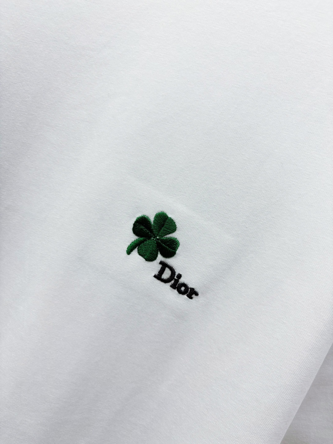 Dior DIOR 迪奥 四叶草字母刺绣新款短袖T桖衫
