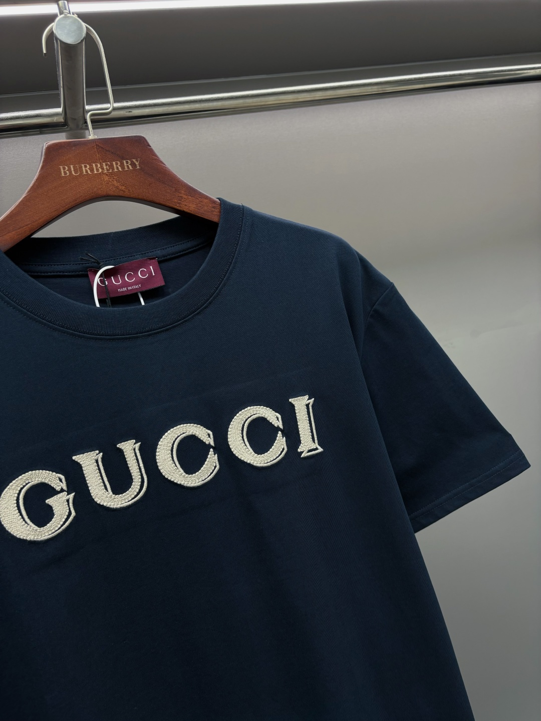 Gucci GUCCI 古驰 字母刺绣新款短袖T桖衫