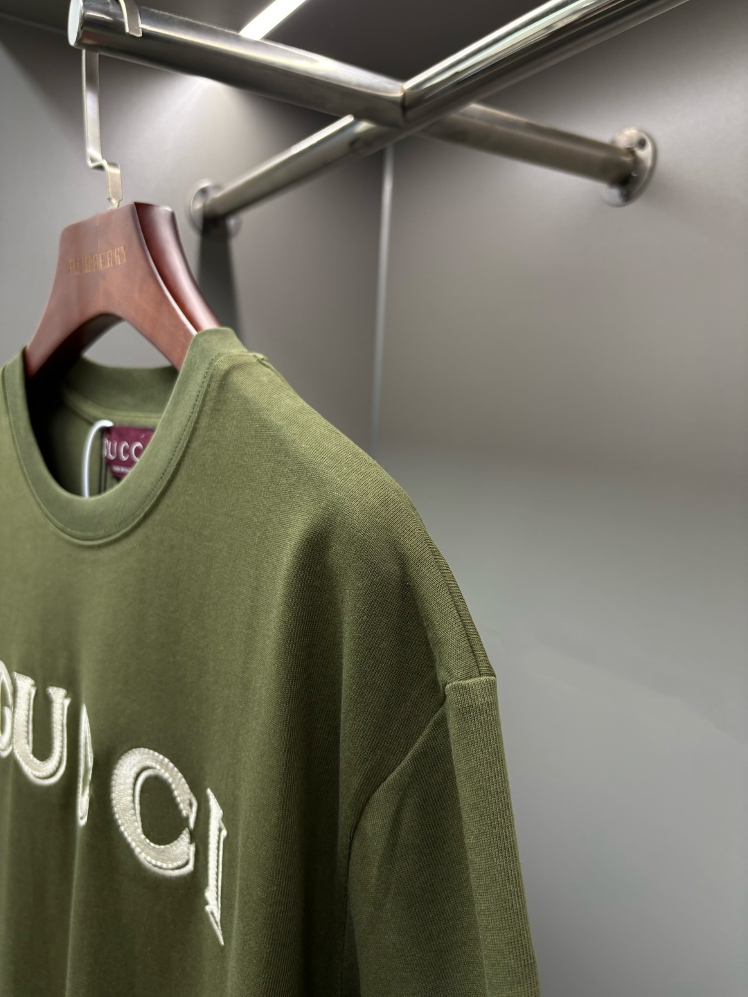 Gucci GUCCI 古驰 字母刺绣新款短袖T桖衫