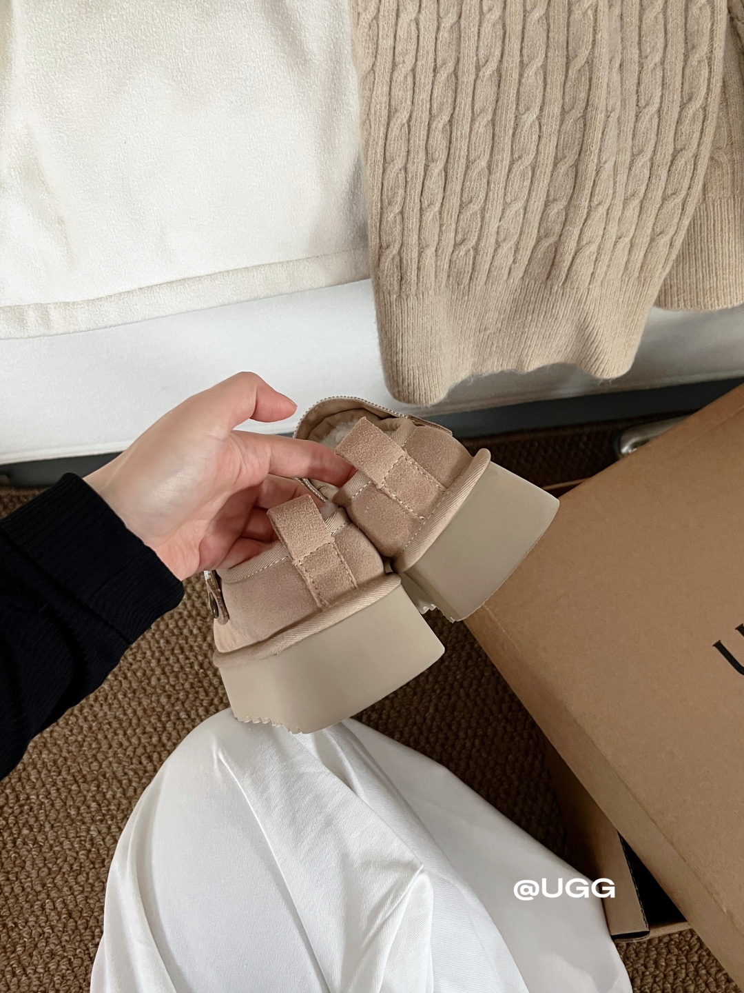 🔥新品UGG | 织带两穿民族风拖鞋✔️羊毛保暖舒适柔软冬季百搭款、3cm鞋底多色可选✓35-40码谁能