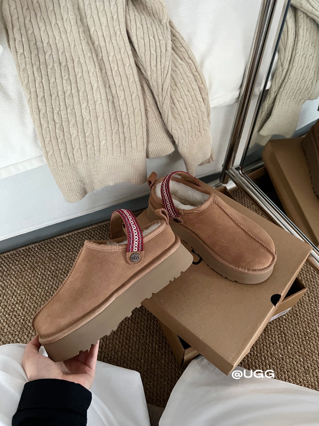 🔥新品UGG | 织带两穿民族风拖鞋✔️羊毛保暖舒适柔软冬季百搭款、3cm鞋底多色可选✓35-40码谁能